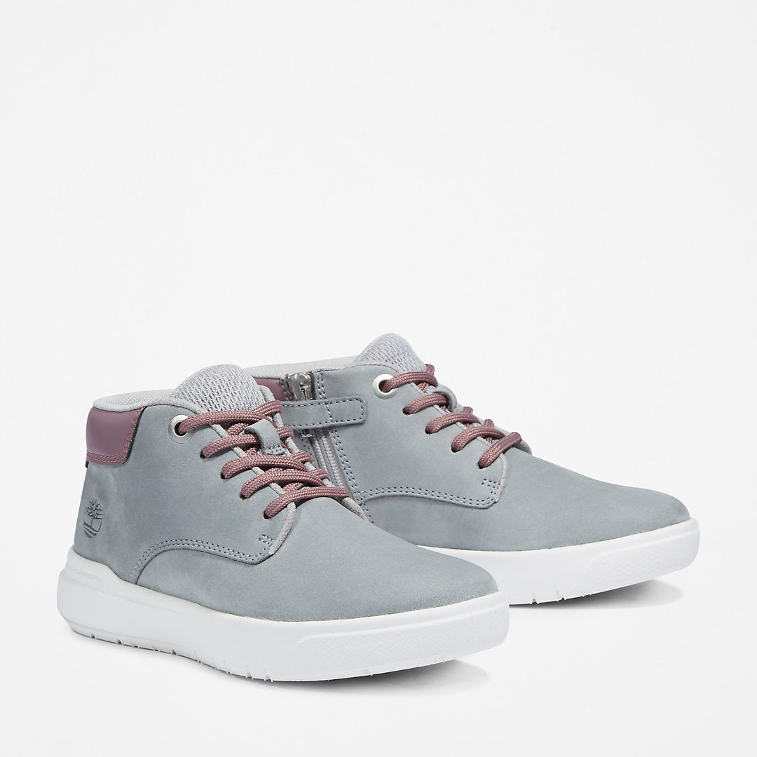 Kids Seneca Bay Chukka Boot for Junior in Grey - Timberland