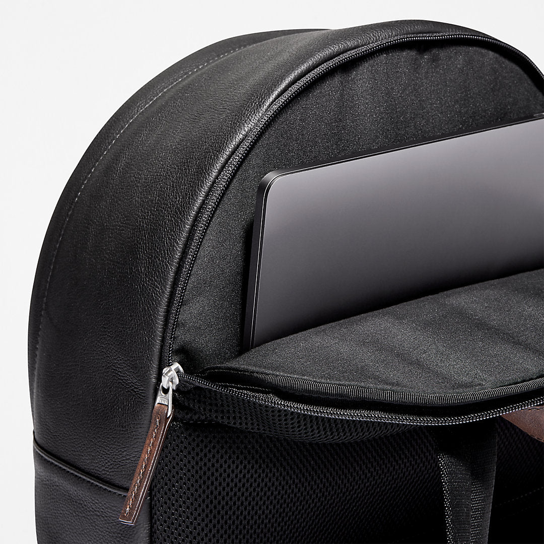 Mens Tuckerman Backpack in Black - Timberland